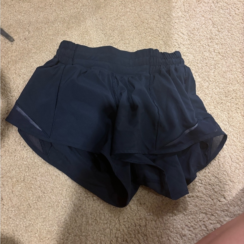 Navy lululemon hotty hot shorts low rise 2.5 inch size 2